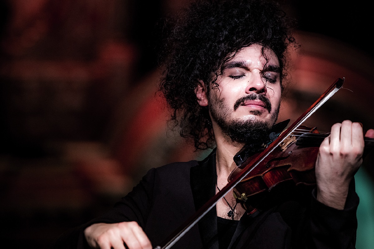 Violinista Nemanja Radulovic en concierto aniversario de la Fundación Fiesta Clásica