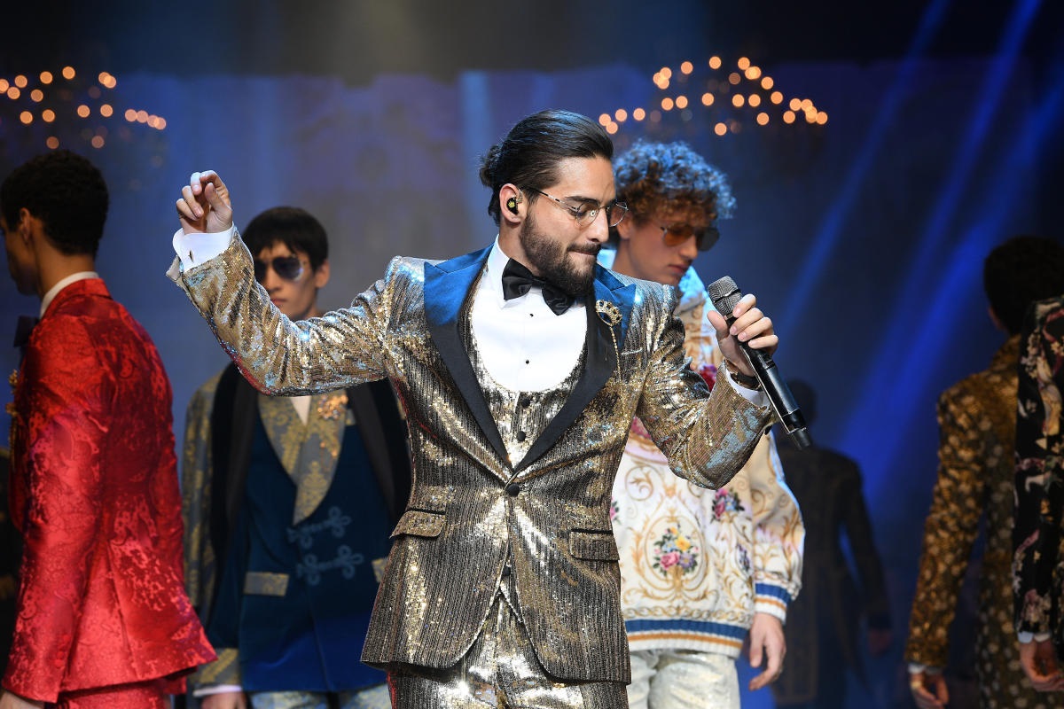 Maluma impacta en el desfile de Dolce & Gabbana